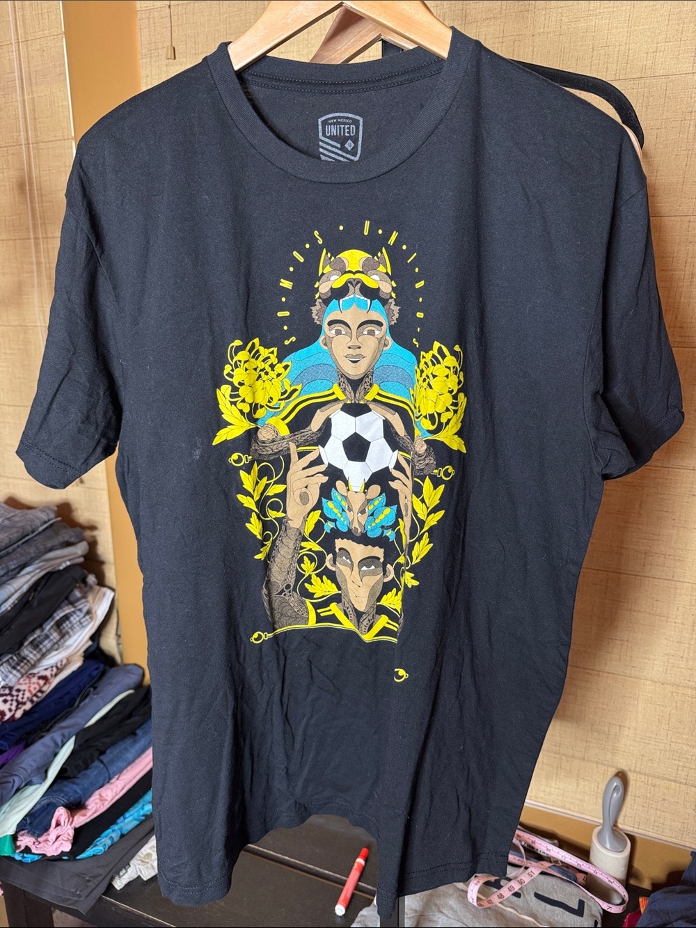 New Mexico United 2021 United Against Racism Graphic Tee XL - Picture 3 of 6